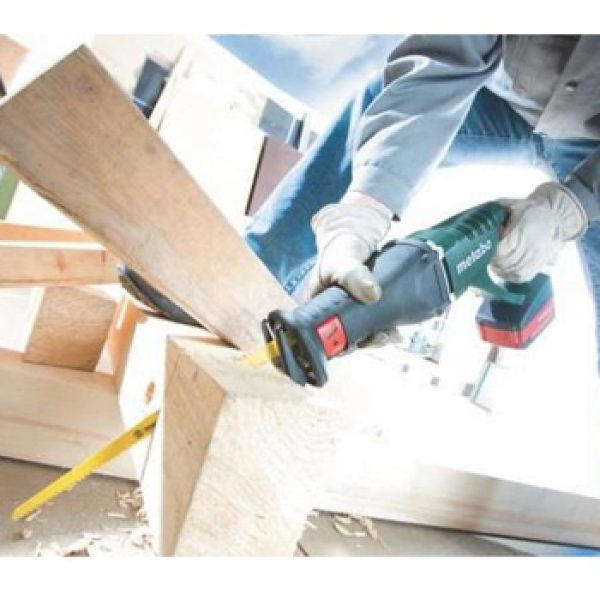 Metabo akumulatorska univerzalna testera ASE 18 LTX Body 602269850