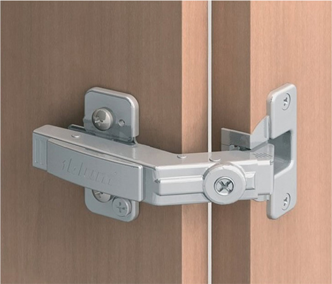 ŠARKA CLIP TOP UGAONA B79T8500
